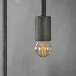 Ampoule globe 4,5 cm ambré LED filament lumière chaude (E27)