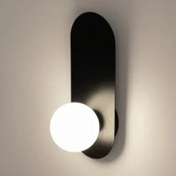 Applique globe en verre avec support noir, style design MESA