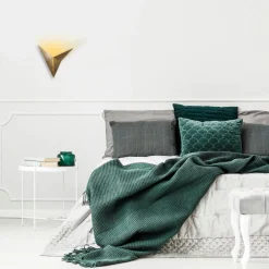 Applique murale design noire, origami triangulaire SFAX
