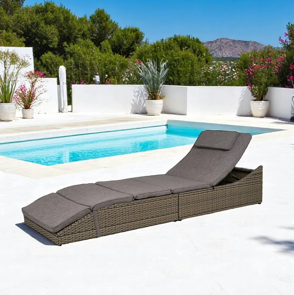 Bain de soleil inclinable en rotin synthétique gris MENDOZA