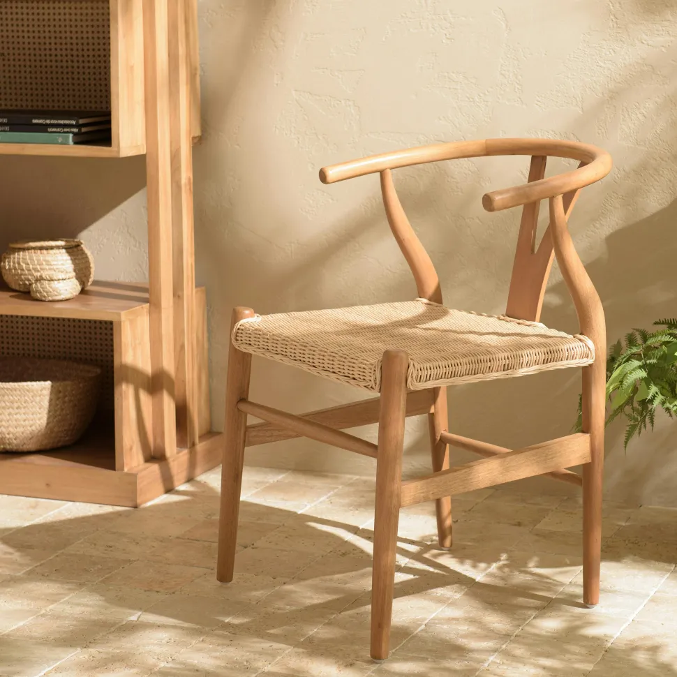 Chaise bois exotique et cannage dossier arrondi MANAK
