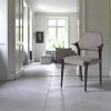 Chaise en cuir gris foncé design, accoudoirs bois noir ALDER