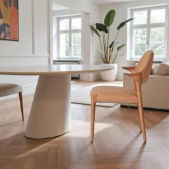 Chaise en cuir marron design, accoudoirs bois brun ALDER