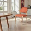 Chaise en cuir rouille design, accoudoirs bois clair ALDER