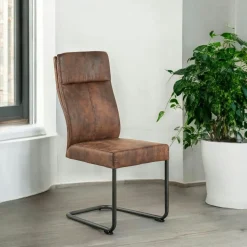 Chaise rembourrée havane en microfibre