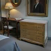 Commode "France" Hévéa 3 tiroirs, pieds galbés 100x50x83cm TRADITION