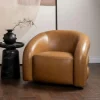Fauteuil en cuir marron pivotant BRADFORD