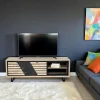 Meuble TV 2 portes chêne blanc décor graphique ESSEN