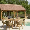 Salon de jardin teck naturel 1 table ronde 150 cm + 6 chaises arrondies résine tressée MANY