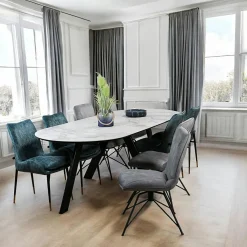Table à manger en céramique noire mate 200 cm BERGAME
