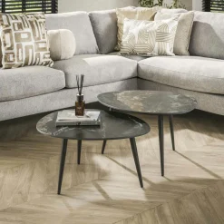 Table basse moderne forme goutte dorée ZALA