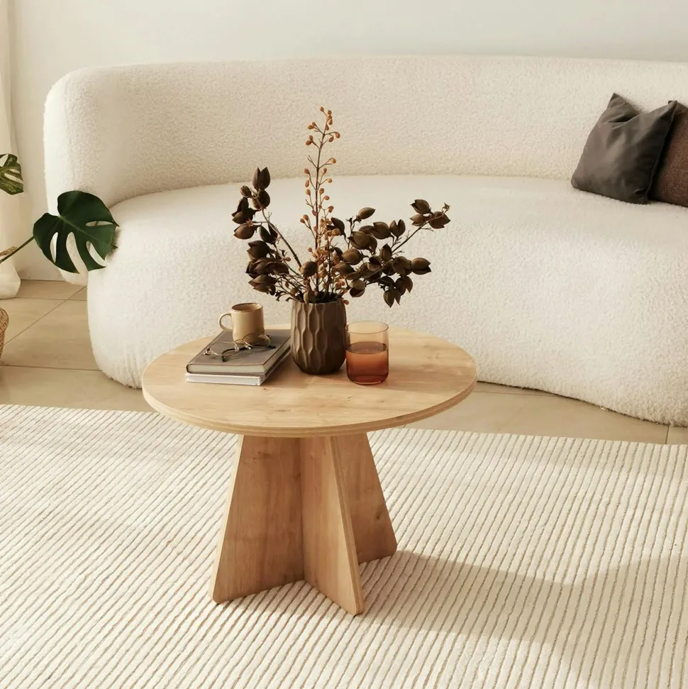Table basse ronde effet bois clair & pieds trapèze MARFA