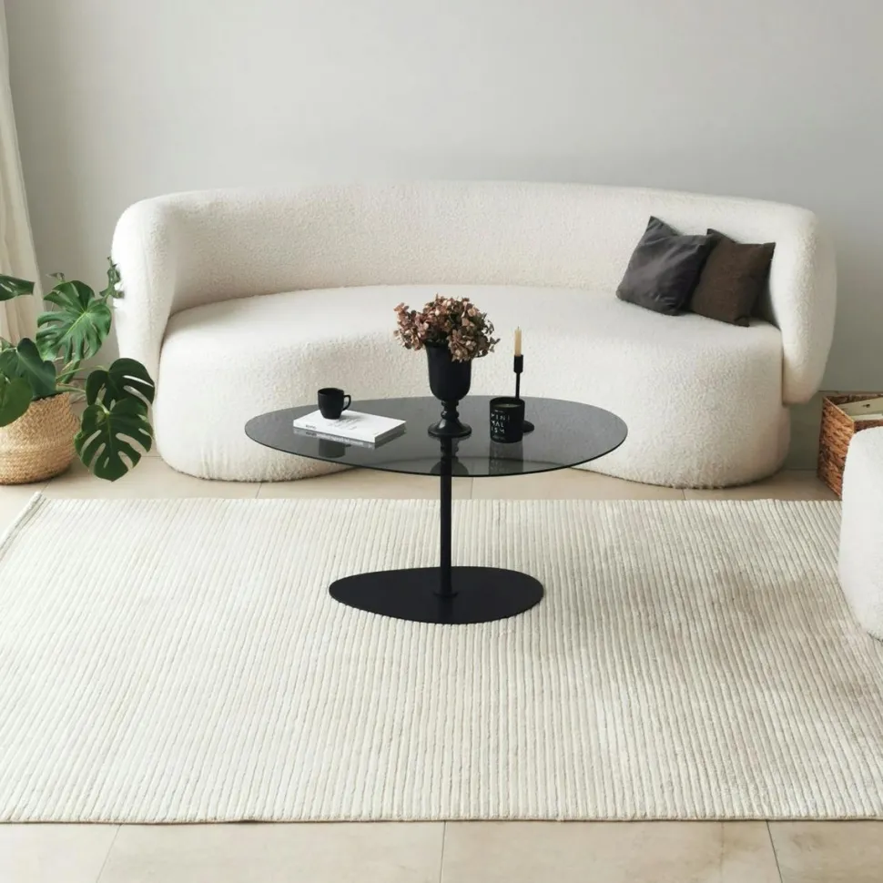 Table basse verre minimaliste forme galet et pied doré TULUM