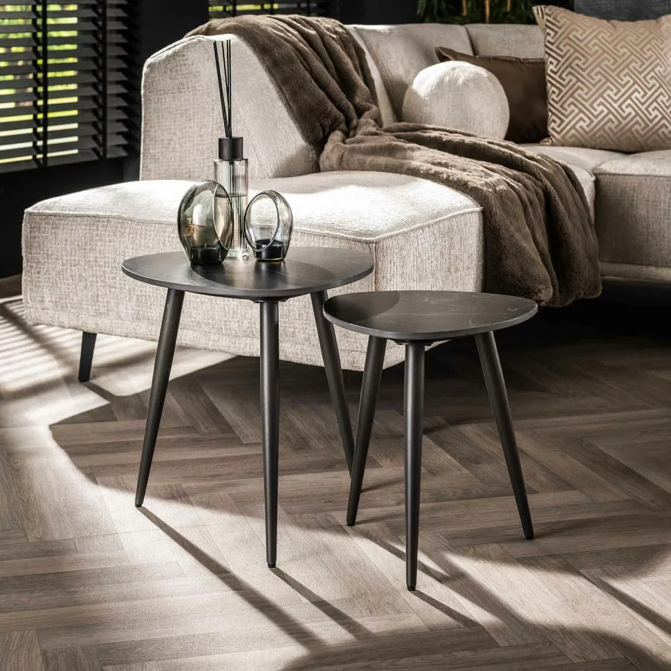 Table gigogne en céramique noire forme triangulaire (lot de 2) GALWAY