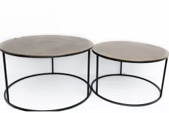 Table gigogne ronde en métal doré (lot de 2)