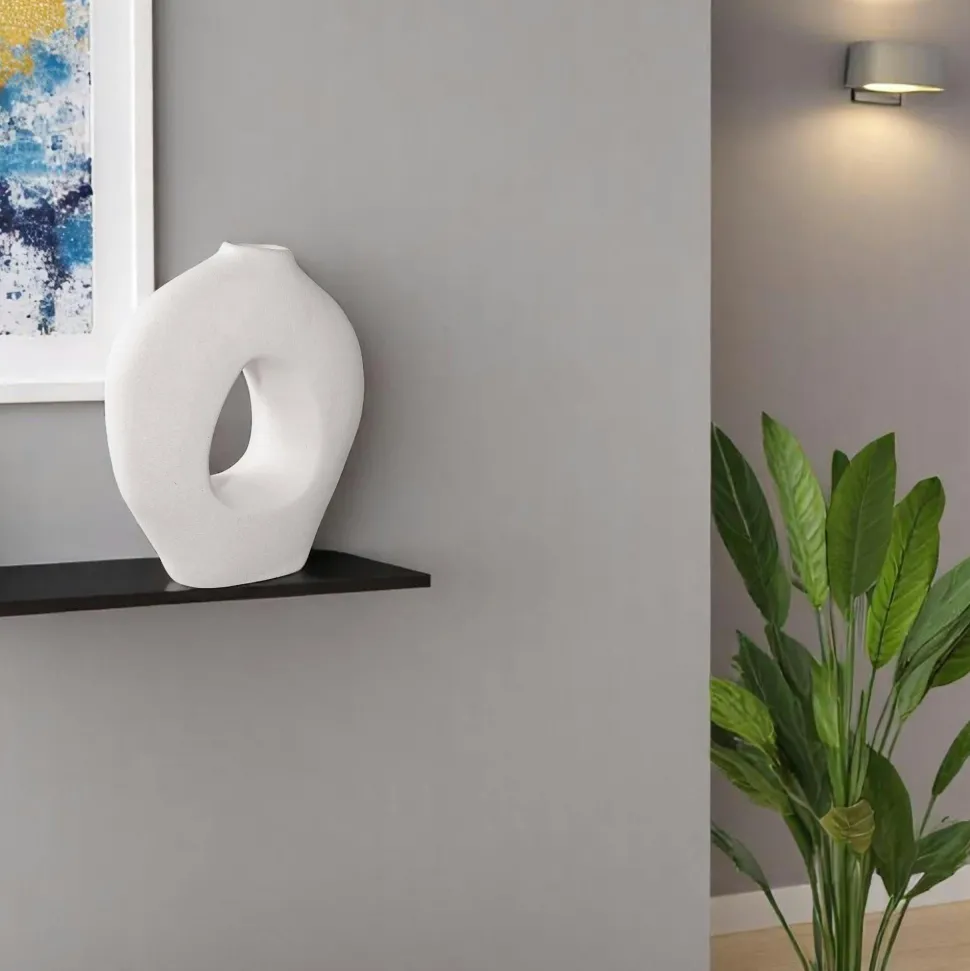 Vase donut en céramique blanche